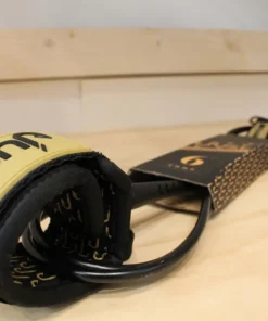Leash / Invento amarillo