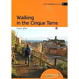 WALKING IN THE CINQUE TERRE
